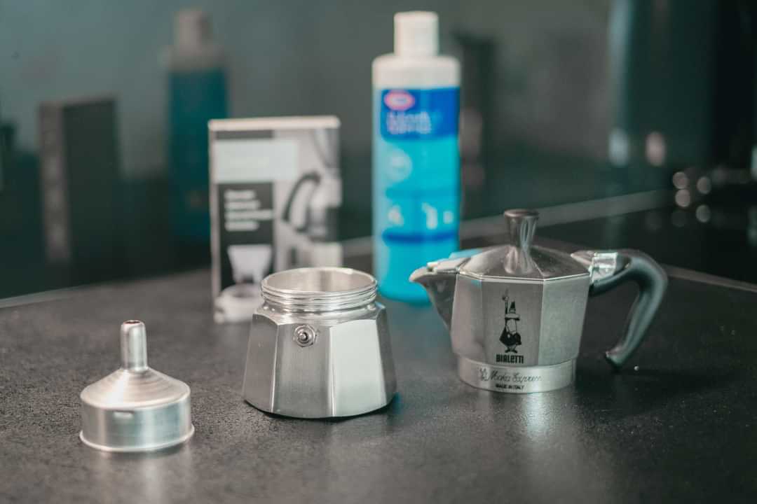 Como limpiar una cafetera italiana