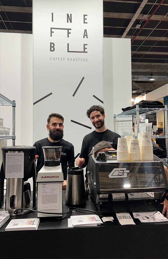 Parte del equipo de Ineffable Coffee en el Madrid Coffee Fest